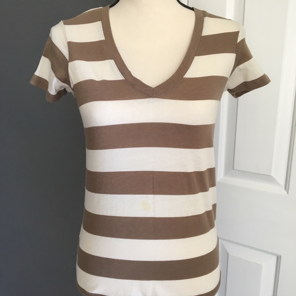 Forever 21 brown striped Vneck